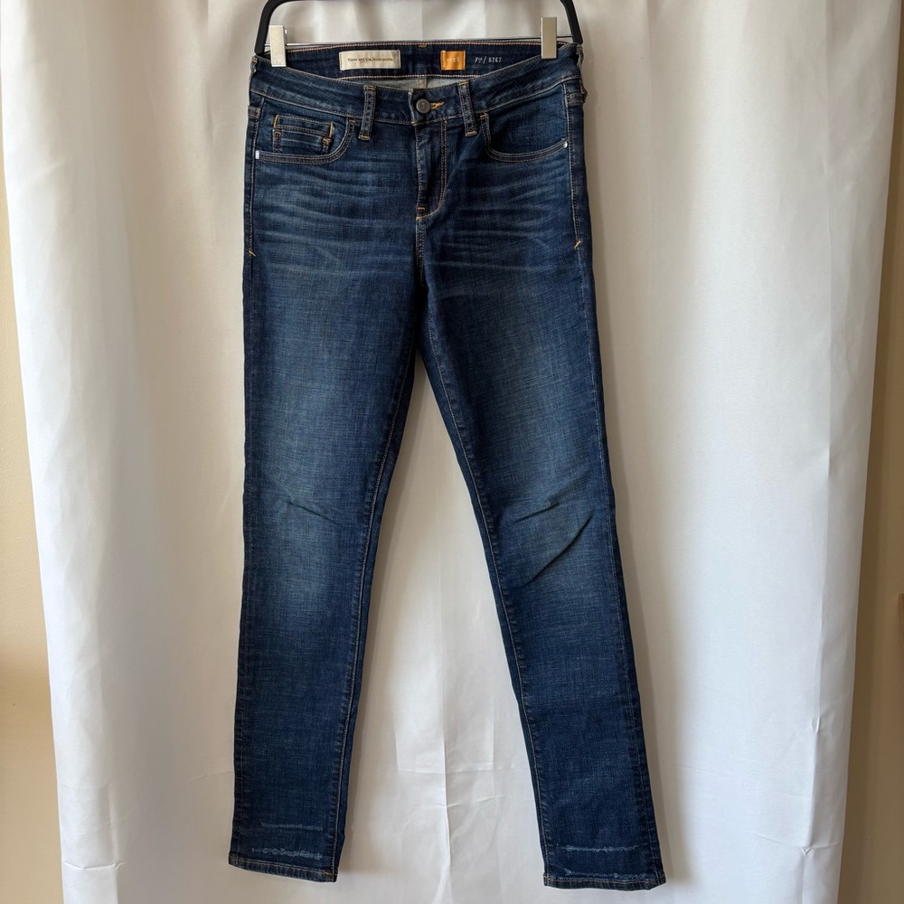 Pilcro and the Letterpress Dark Blue Straight Leg Jeans Size 28